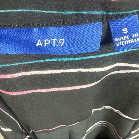 Apt 9 black and multi color abstract print long sleeve top size large - Picture 4 of 6